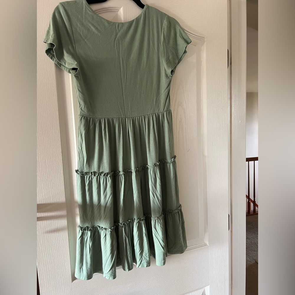 Dress - Picture 2 of 3